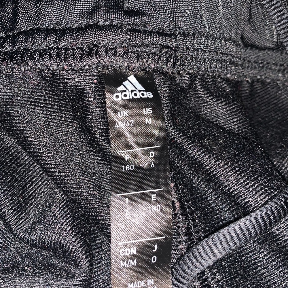 Adidas ‼️‼️‼️ - Picture 3 of 4